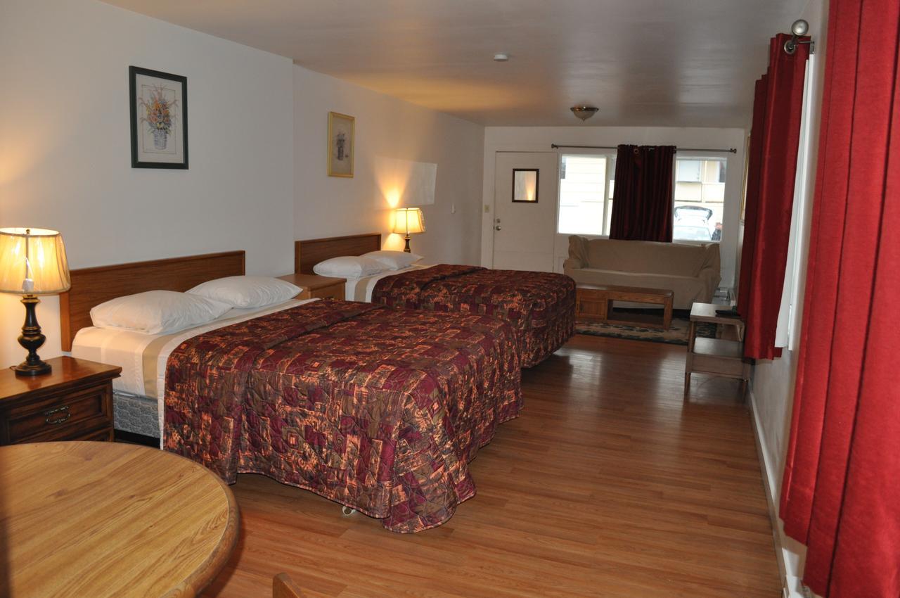 Golden Lion Motel Raymond Buitenkant foto