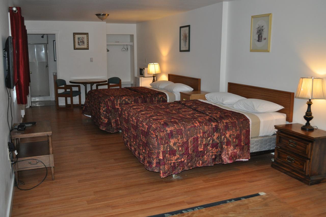Golden Lion Motel Raymond Buitenkant foto